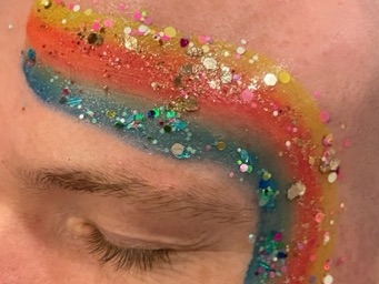 Maquillage bar à paillettes