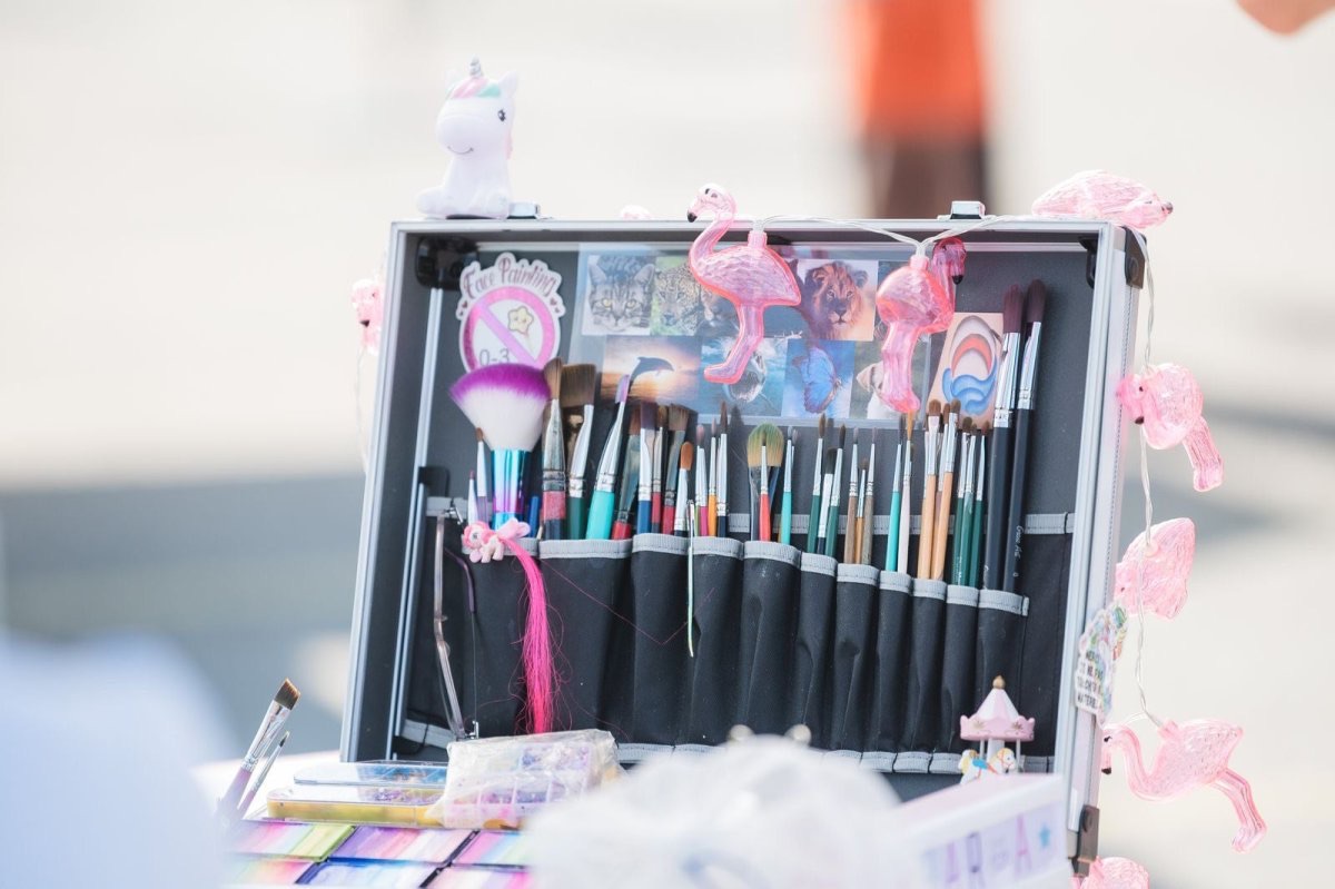 maquillage toucan jungle